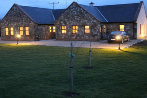 Riverbend Lodge B & B